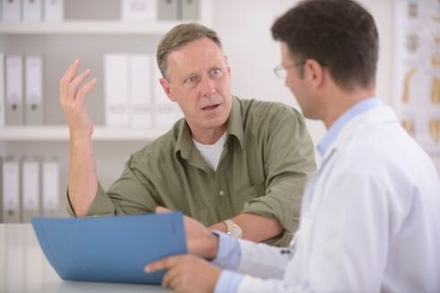Spesso il paziente viene a conoscenza della presenza di prostatite cronica solo durante la visita dal medico.