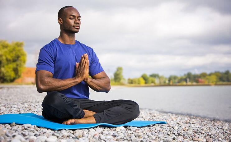 Esercizi di yoga per la ptrostatite
